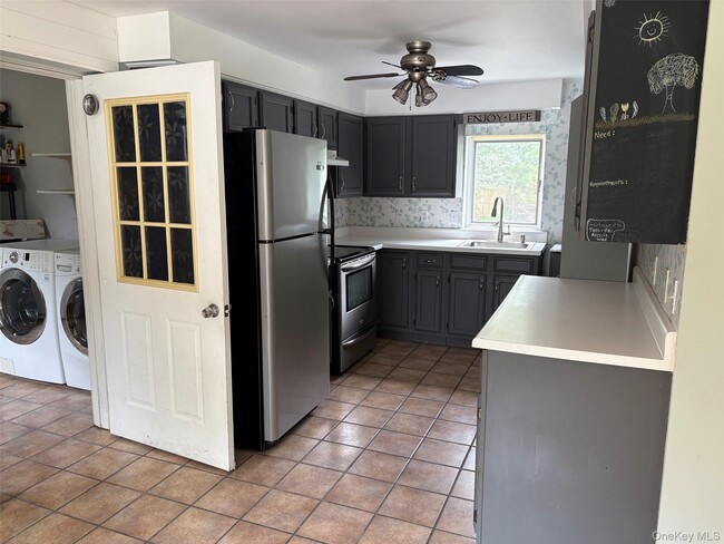 Photo - 131 Conklin Rd