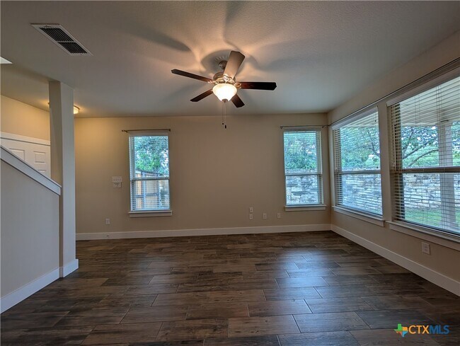 Photo - 711 Gristmill Dr