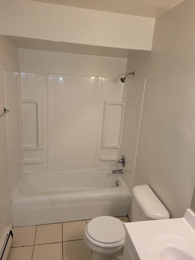 Photo - 1201 Wall St Unit 4