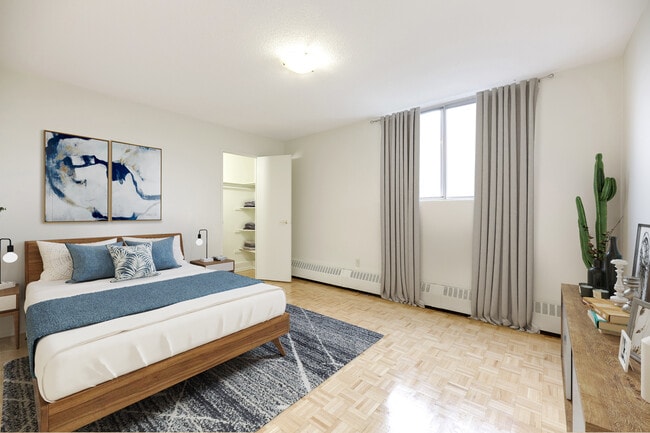 Photo - 2177 Sherobee Road