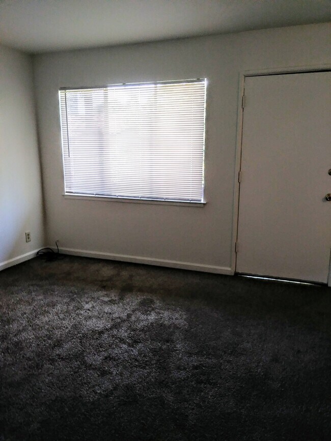 Photo - 2146 Sacramento St Apartment Unit 6