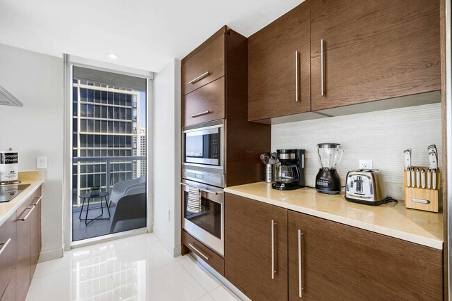 Photo - 485 Brickell Ave Unit SI FL24-ID1022287P