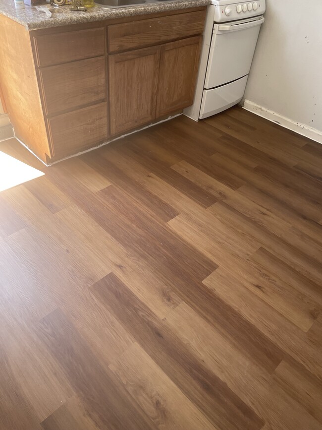 Photo - 1611 103rd Ave Unit A beautiful, one bedroomI