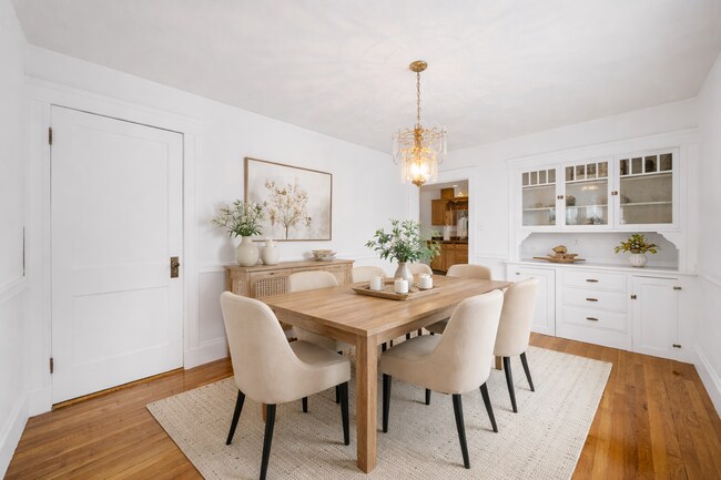 Photo - 180 Faneuil St Unit 2