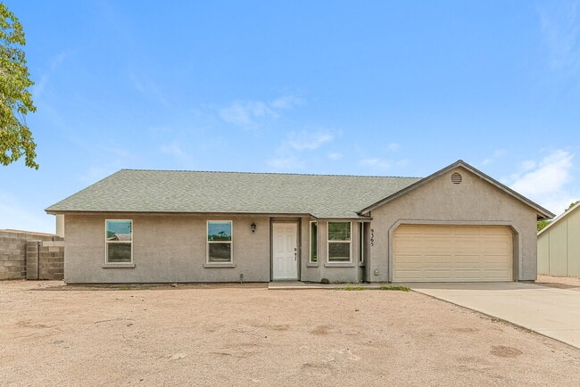 Building Photo - 9365 E Adobe Rd Rental