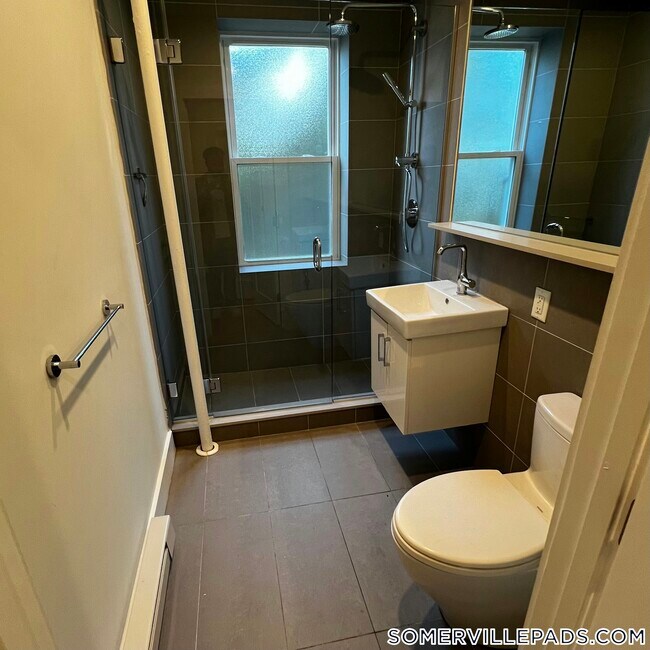 Photo - 138 Highland Ave Unit 5