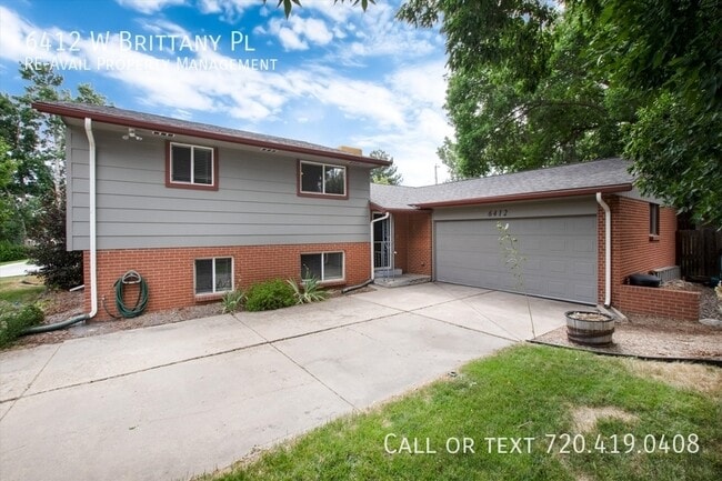6412 W Brittany Pl