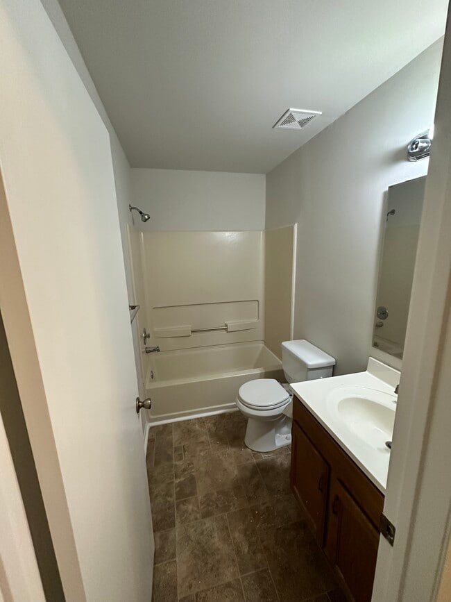 504 Woodchip Rd Condo For Rent in Lumberton, NJ