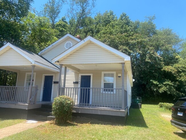 Duplex - 2 Bedroom - Duplex - 2 Bedroom Condo