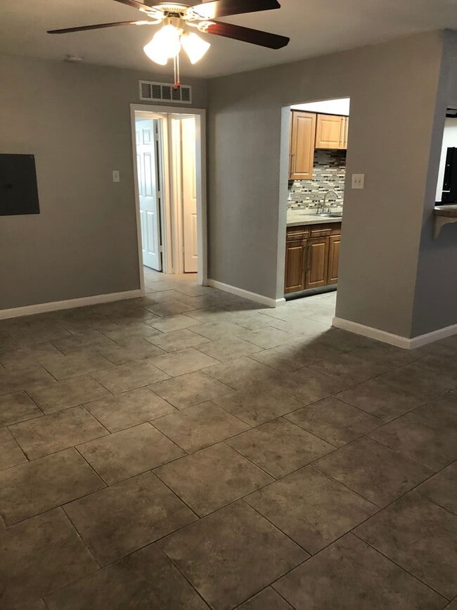 Waverly Apartments