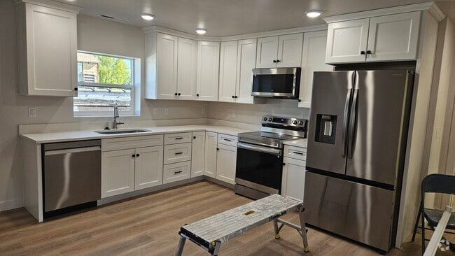 Building Photo - 146 N Main St Unit 201 Rental