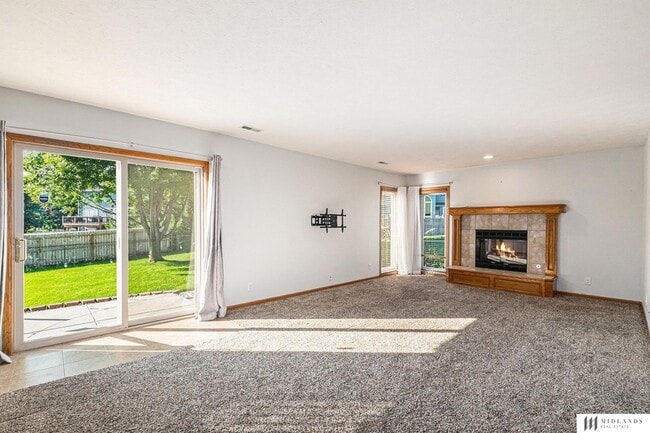 Photo - 11419 S 44th St