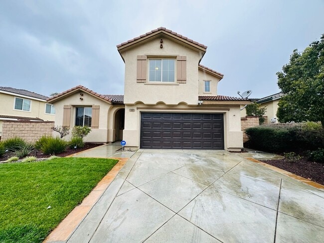 Building Photo - Coming Soon! Gorgeous 4 bed, 4 Bath Canyon Hills home for Lease!