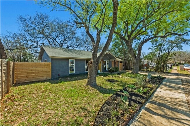 1005 Arthur Stiles Rd