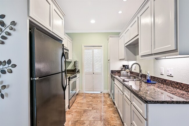 Photo - 7000 Seawall Blvd Unidad 116