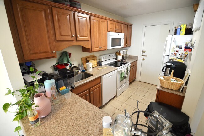 804 Centre St Unit 307