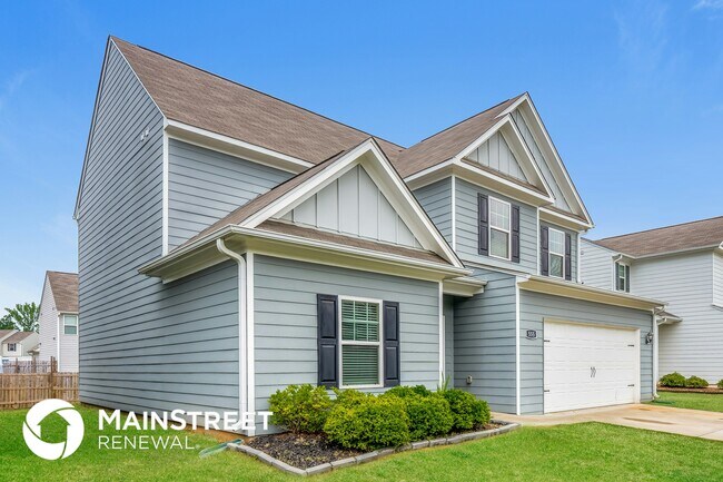 Photo - 555 Clover Cir