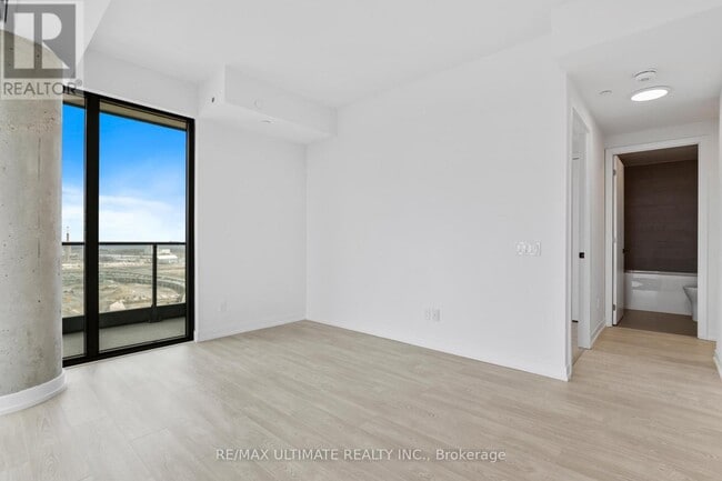 Photo - 35 Parliament St Unité 3011