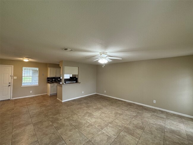 Photo - 7330 Nodding Pines Ln