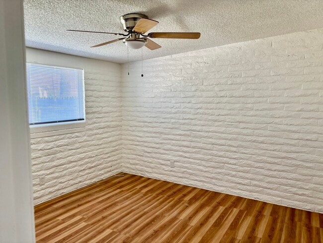 Building Photo - 2818 N Fontana Ave Unit 2818 N Fontana Ave