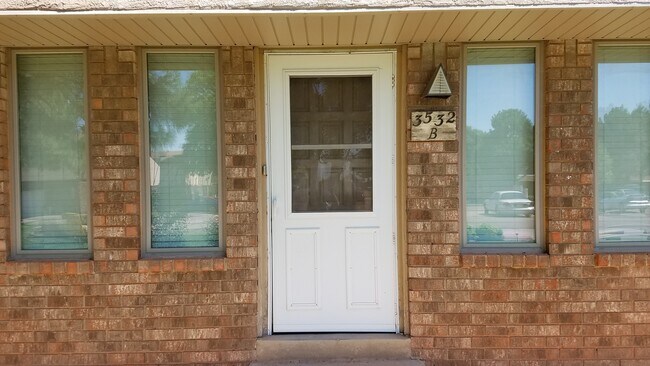 Photo - COLONIAL PARK CONDO