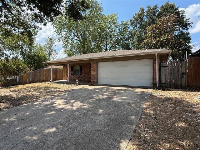 1407 La Fonda Dr