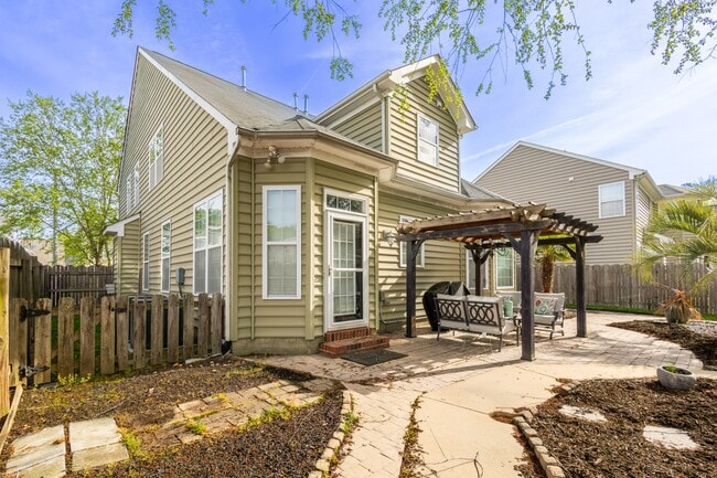 Photo - 2476 Apiary Ct