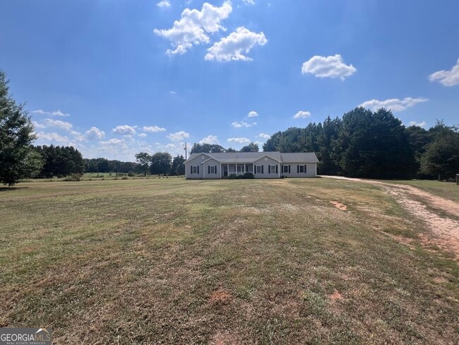 135 Hunt Rd