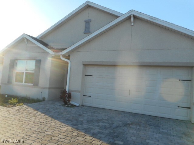 Photo - 416 Tropicana Pkwy E