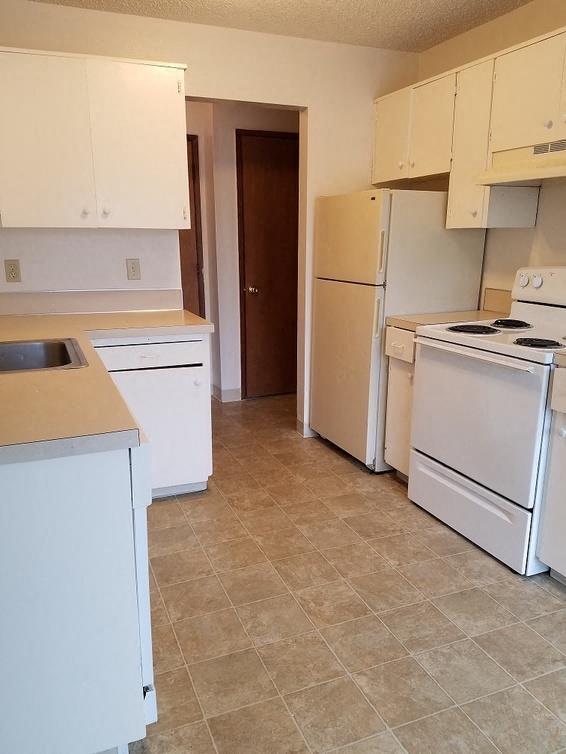 Rochelle Apartments