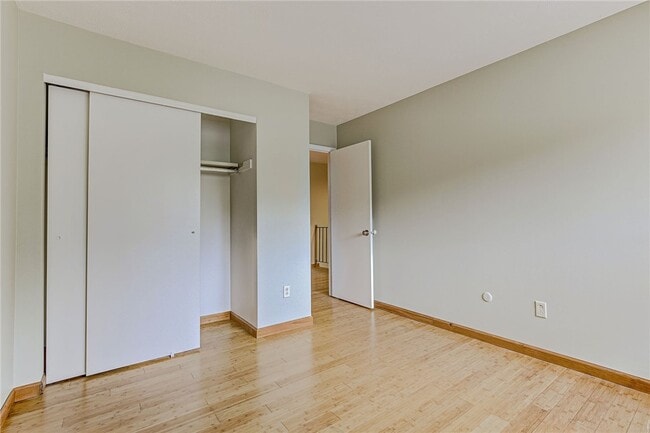 Building Photo - 79 Wintergreen Way