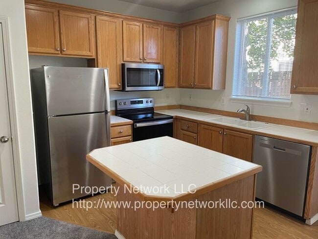 Gresham Townhouse for Rent