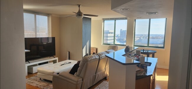 Photo - 414 Water St