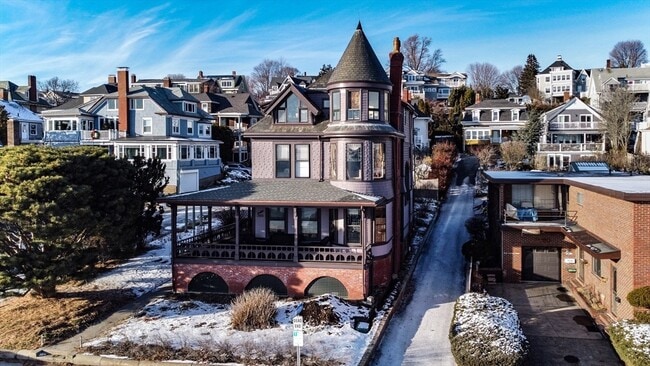 Building Photo - 322 Humphrey St Unit 1