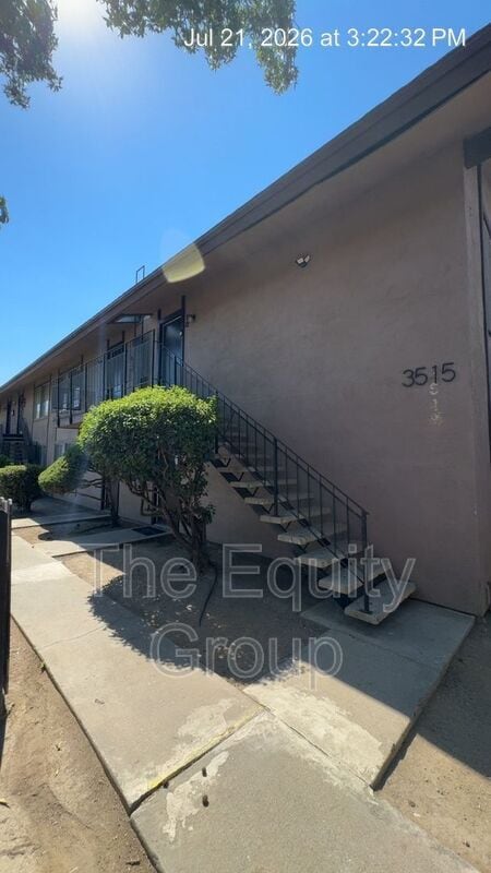 Building Photo - 3515 W Campus Ave.