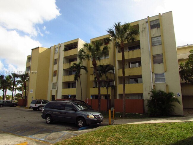 Photo - 10090 NW 80th Ct Unidad 1560