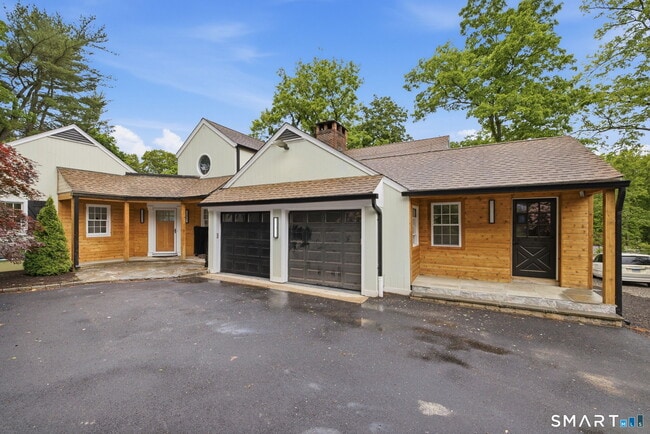 Photo - 1 Tulip Tree Ln