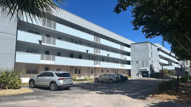 Photo - 3725 NE 169th St Condo Unit 400