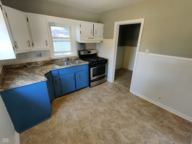 Photo - 1123 S Noble St