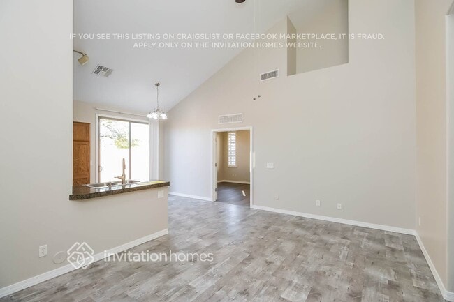 Photo - 9912 E Escondido Ave
