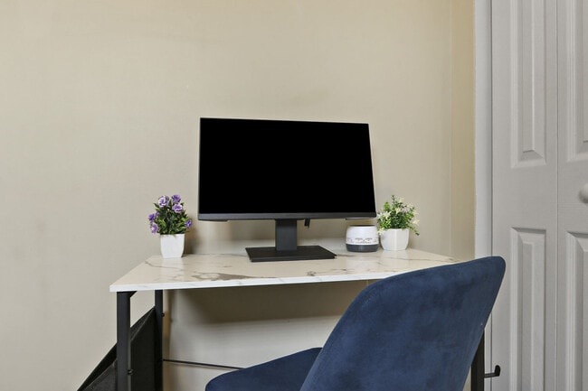 Photo - 1009 Front St Unit ID1366949P