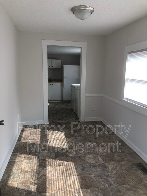 Photo - 301 E Lawson St