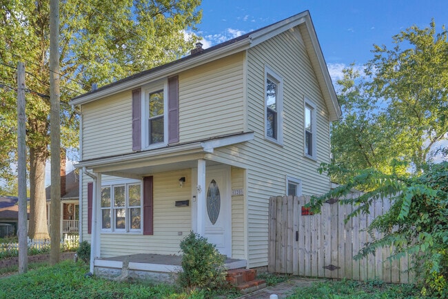 Building Photo - Ashland Ave