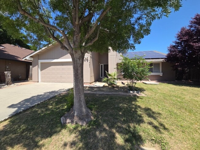 Photo - 3 bedroom/2bath home in quiet neighbothood
