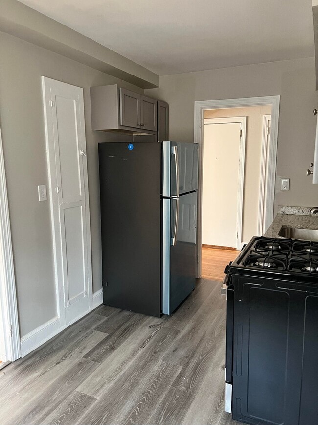 Photo - Farmington Corners