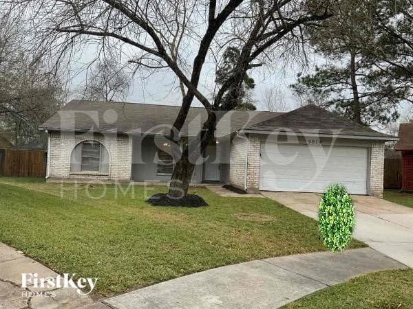 Building Photo - 9819 Kiwi Ln