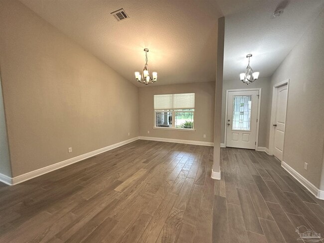 Photo - 3050 Palm St