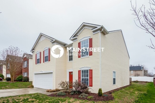 3 Bedroom Pet-Friendly Home in Harrisburg, NC with Main Street Renewal