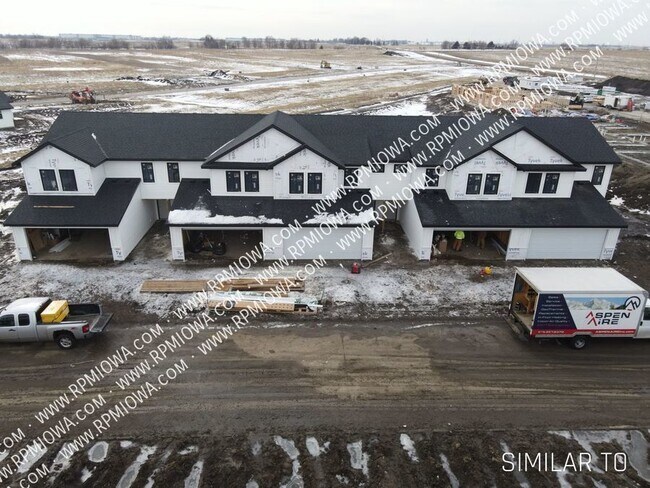 2-CAR ATTACHED GARAGE! 3 Bedroom, 2.5 Bath... - 2-CAR ATTACHED GARAGE! 3 Bedroom, 2.5 Bath...