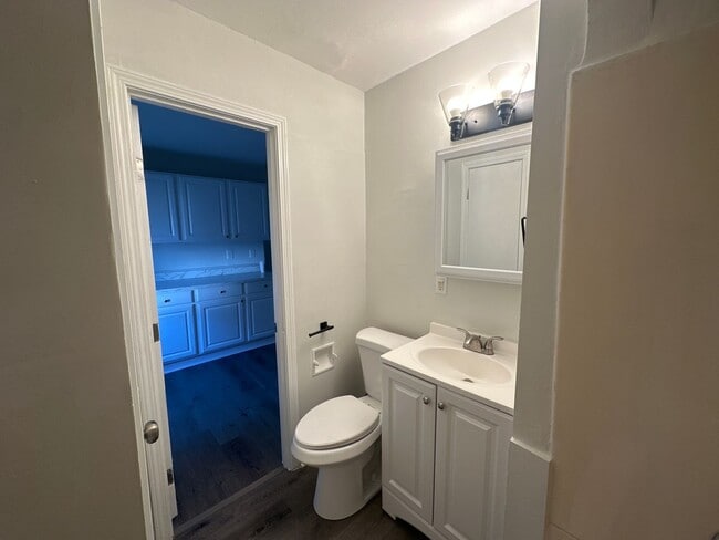 Photo - 2 Bedroom Unit Close to Downtown Unit 15A Fletcher